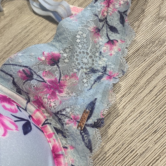 Victoria’s Secret “PINK” Bra - Picture 2 of 4
